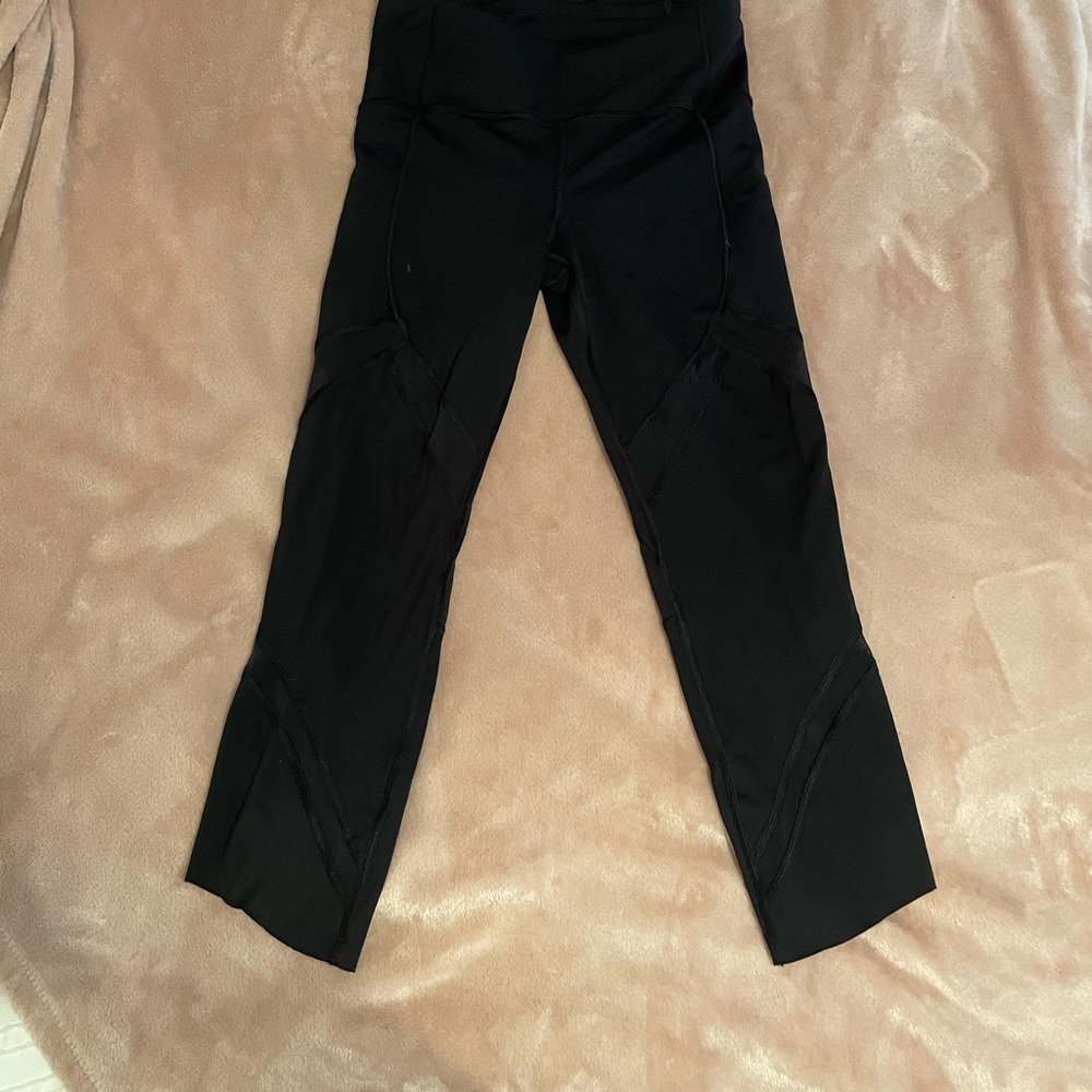 lululemon cropped leggings